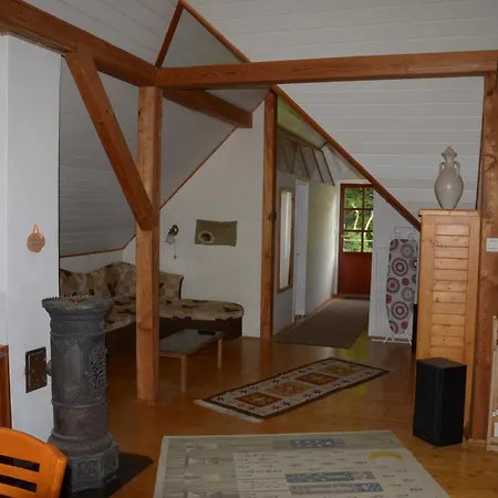 Gyoengy Апартаменты *