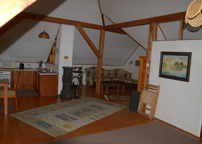 Gyoengy Appartement